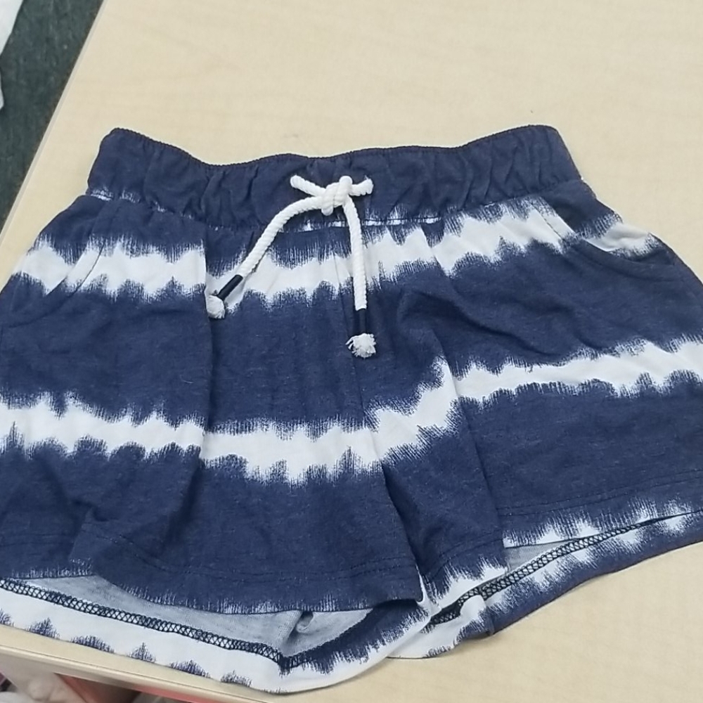 Soft cotton shorts (xs 4/5)